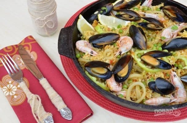 Паэлья из морепродуктов