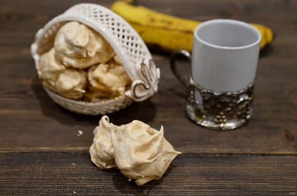 Банановое безе