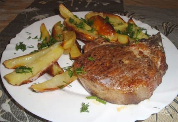 Бифштекс из свинины в духовке