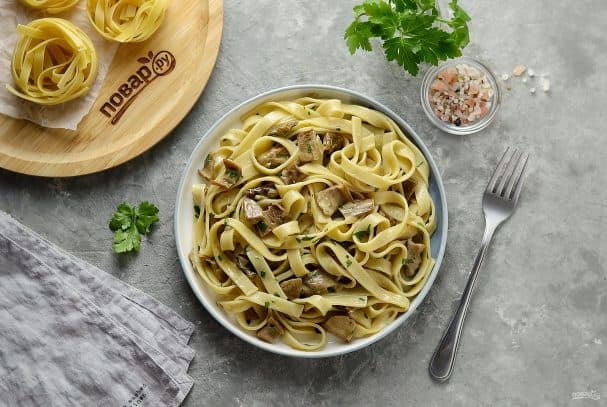 Фетучини с белыми грибами