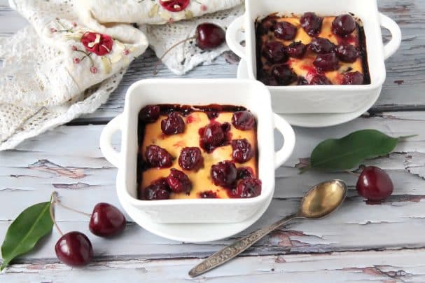 Флан с вишней