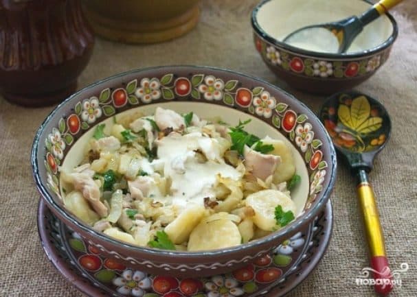 Галушки с курицей и чесноком