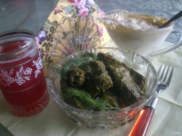 Голубцы из виноградных листьев