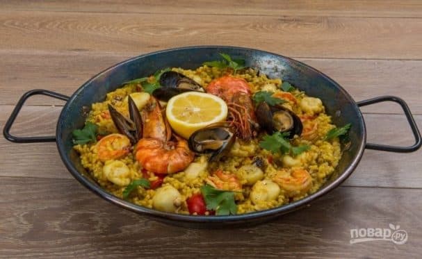 Испанская паэлья с морепродуктами