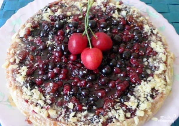 Крамбл со смородиной