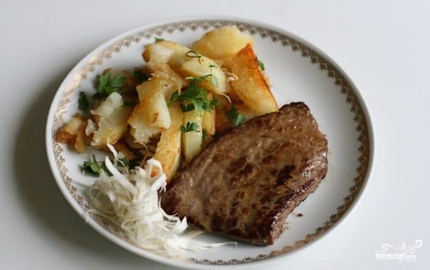 Лангет из говядины на сковороде