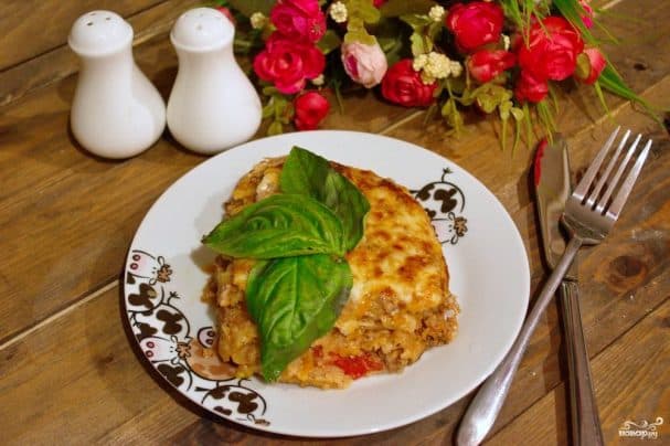 Лазанья под соусом