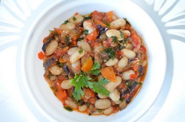 Лобио из белой фасоли