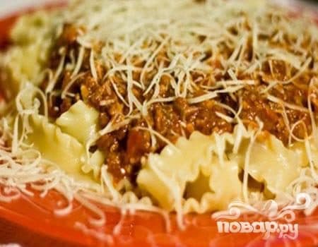 Паста с соусом болоньезе