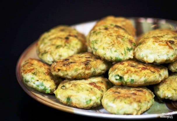 Рыбные котлеты с рисом