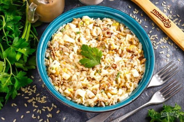 Салат с сайрой