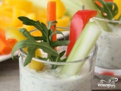 Сметанный соус с зеленью