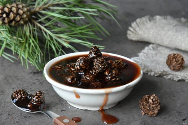 Сосновое варенье