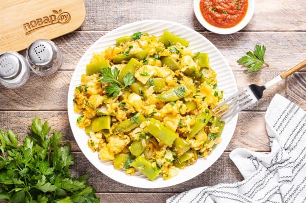 Зеленое лобио с картофелем
