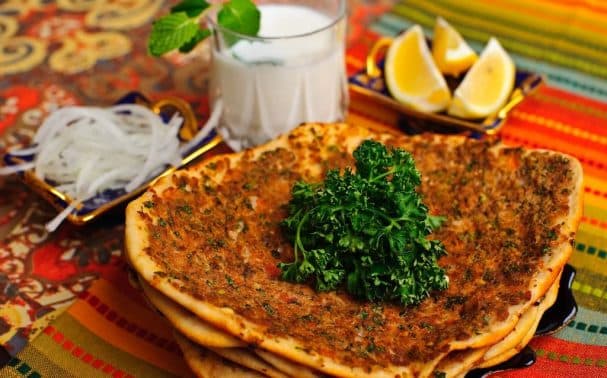Турецкая пицца
