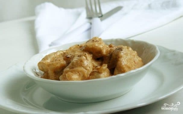 Бефстроганов из индейки в мультиварке