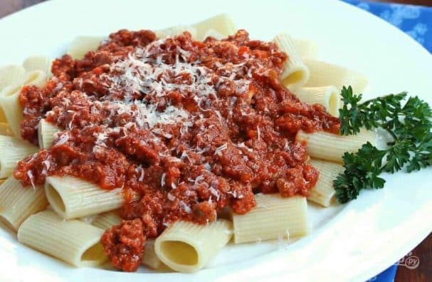 Болоньезе (с тремя видами фарша)