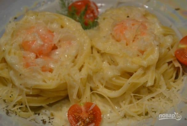 Фетучини с креветками в сливочном соусе