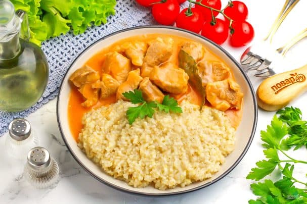 Гуляш из свинины как в советской столовой