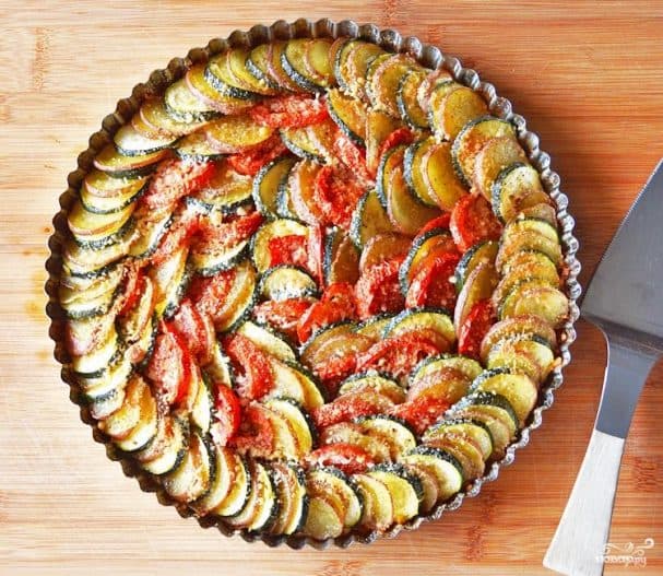 Кабачки, запеченные с картошкой