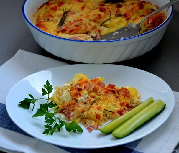 Картофельный гратен с беконом