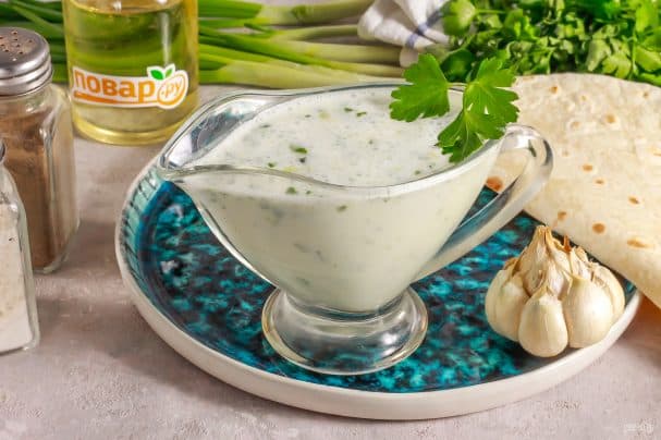 Кефирно-чесночный соус для шаурмы