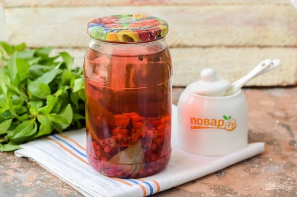 Компот из красной смородины с мятой на зиму