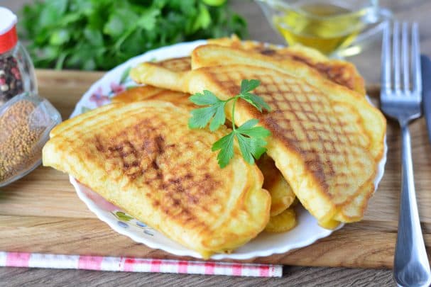 Ленивые чебуреки на кефире с фаршем