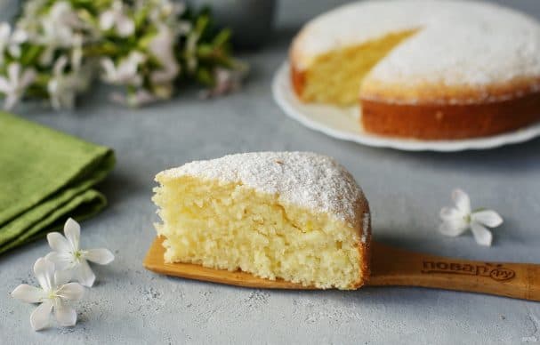 Манник на кефире и сметане