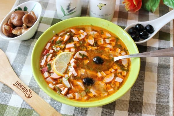 Солянка с солеными грибами