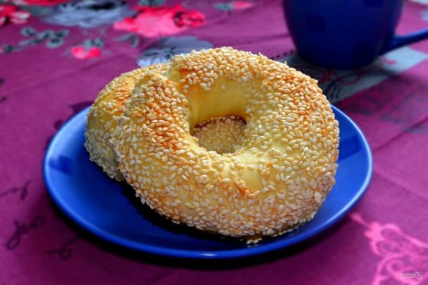 Турецкие бублики с кунжутом